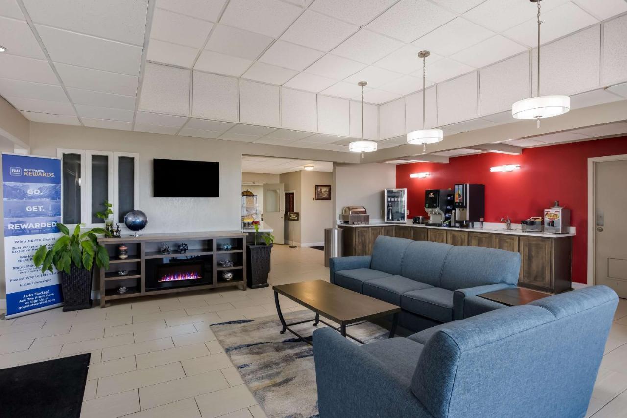 Surestay Hotel By Best Western Higginsville Exterior foto
