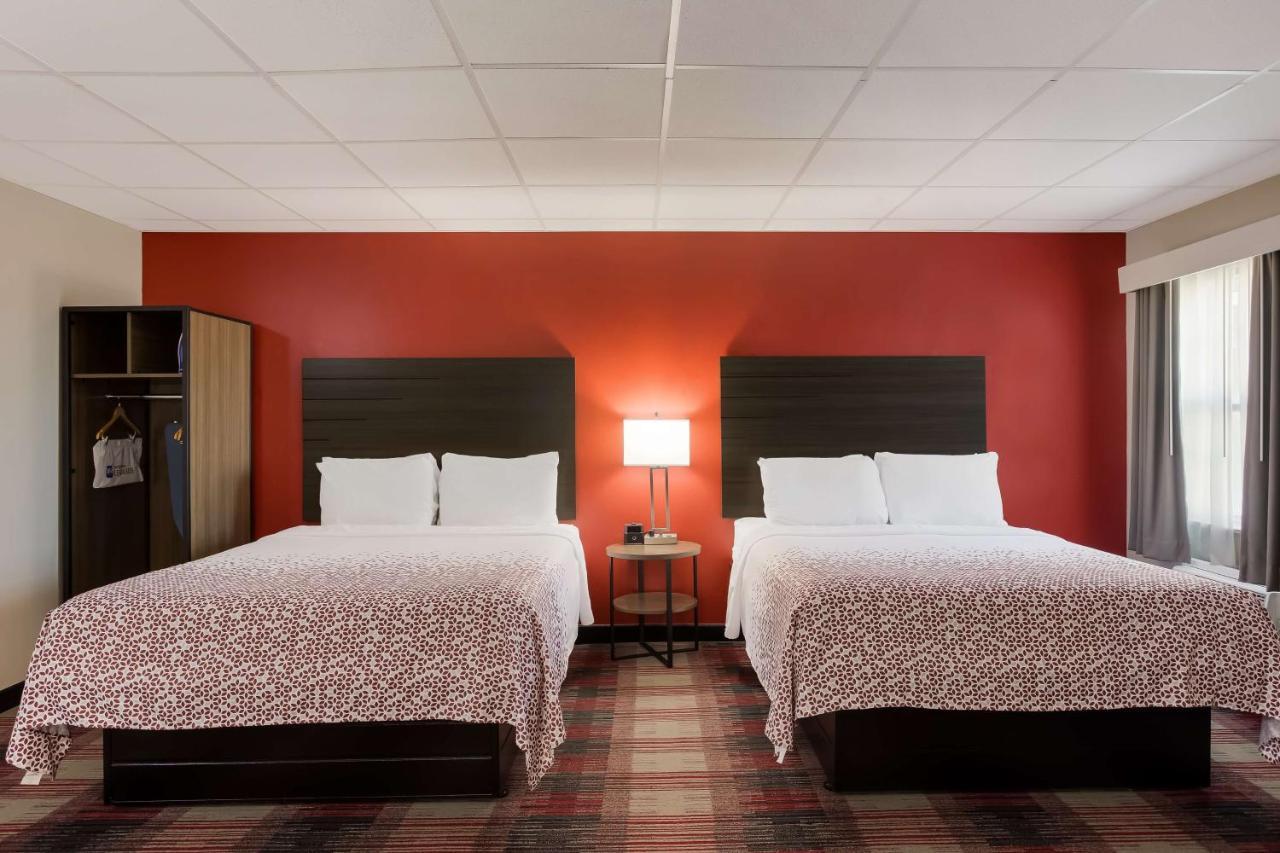 Surestay Hotel By Best Western Higginsville Exterior foto