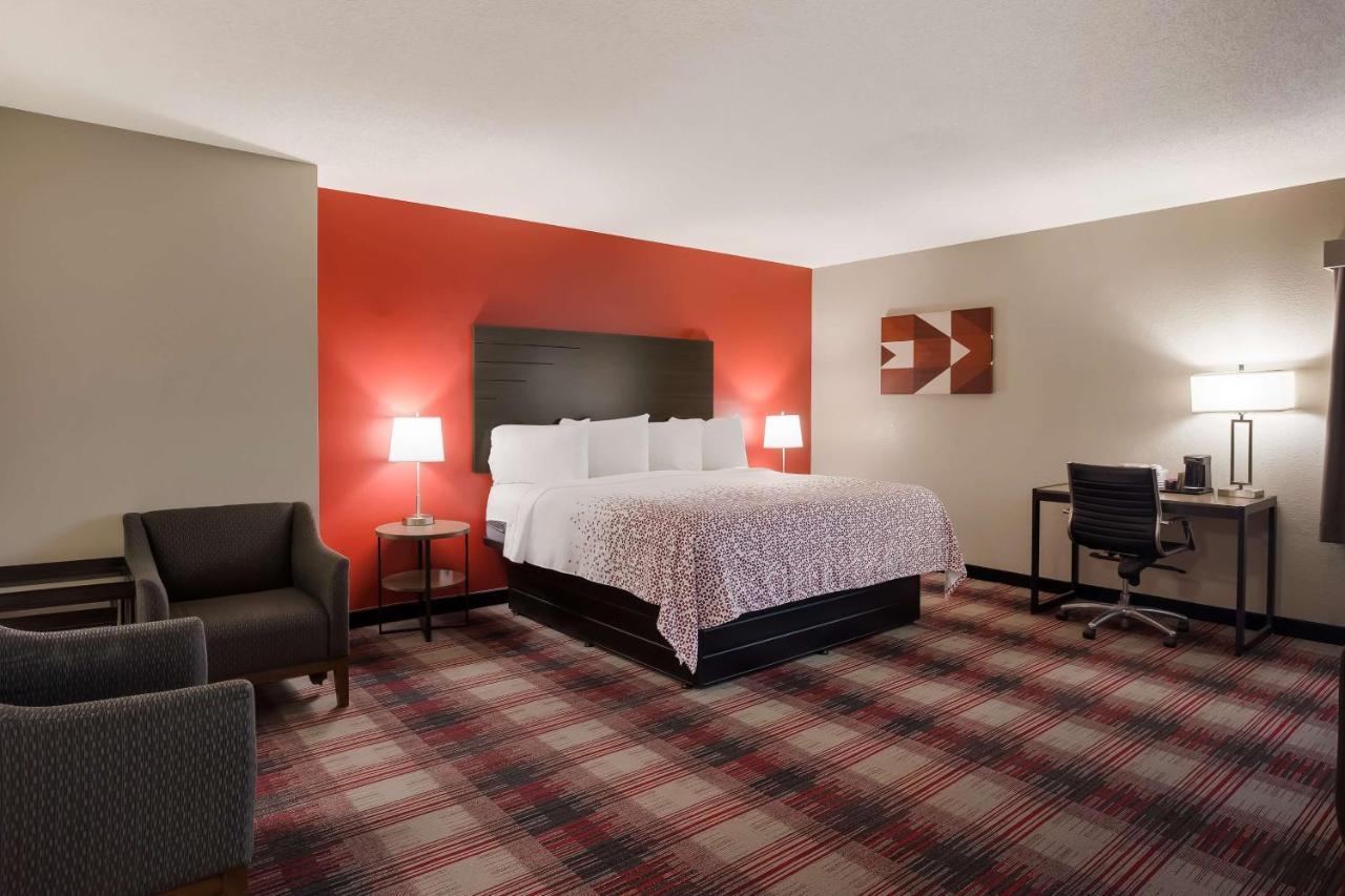 Surestay Hotel By Best Western Higginsville Exterior foto