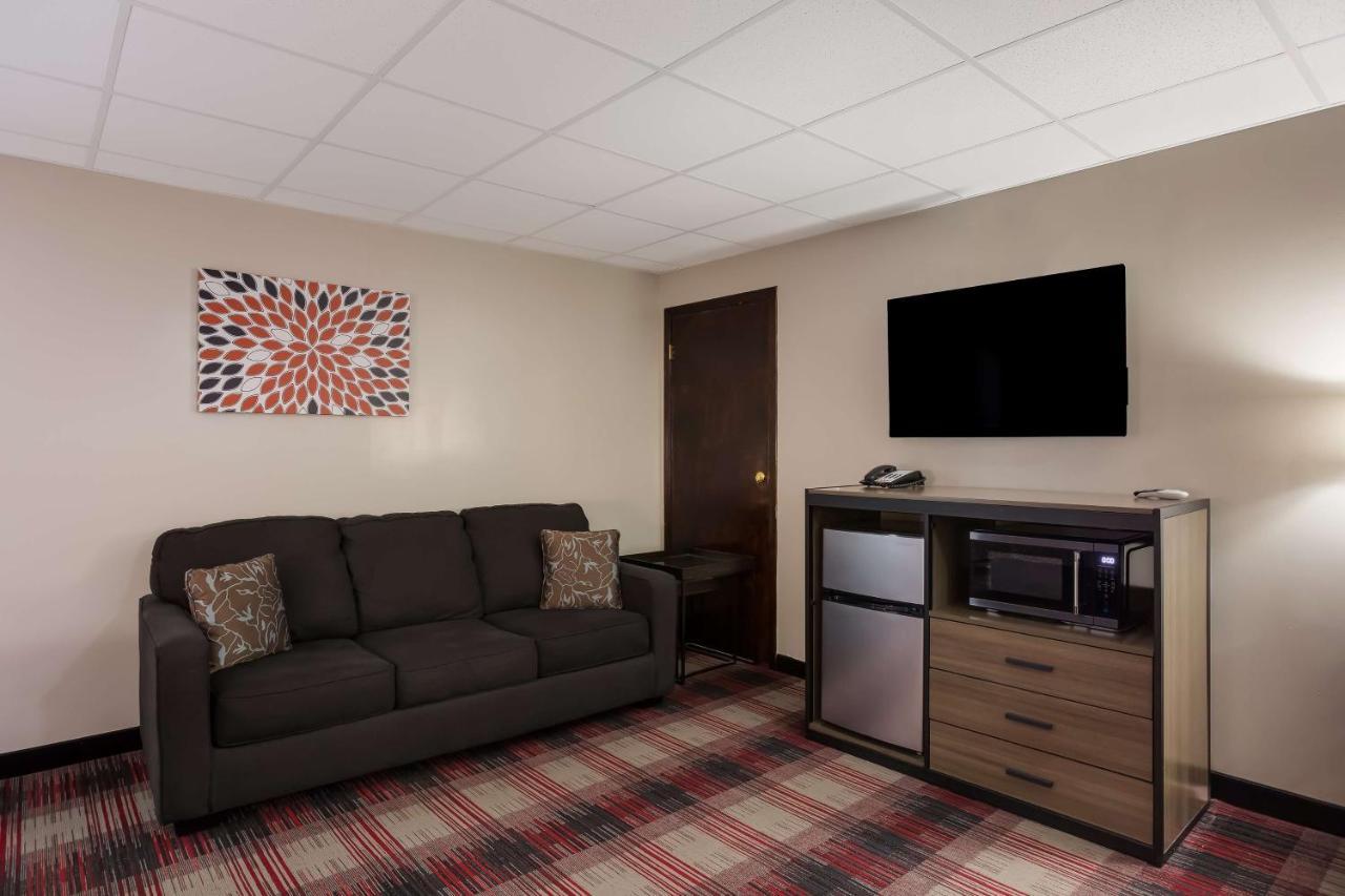 Surestay Hotel By Best Western Higginsville Exterior foto